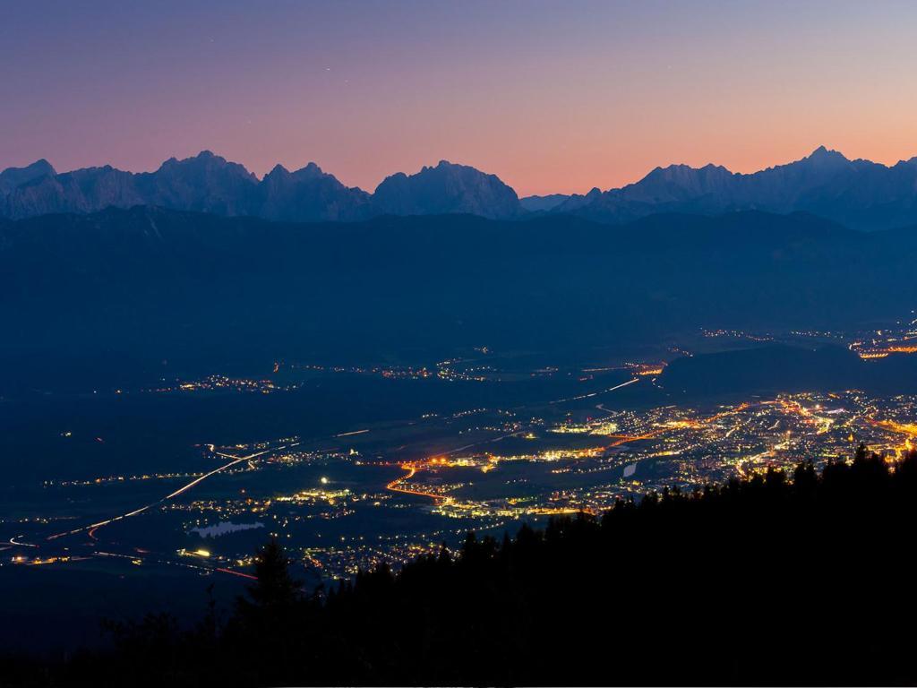 Alpinhotel Pacheiner Treffen Esterno foto